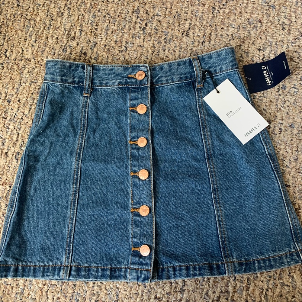 Denim skirt